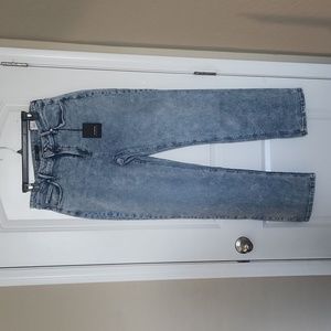 NWT Mid-Rise Simply Vera Wang Straight  Denim Jeans